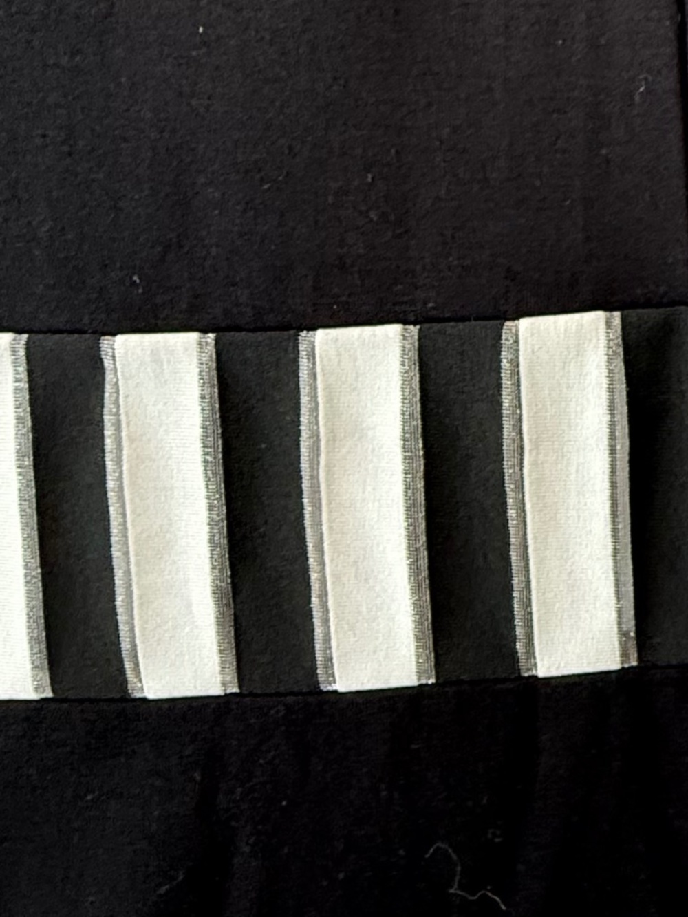 NWT Ever Sassy Black Cropped Pants | Chic Stripe Hem | Pull-On Stretch | Size L - Picture 3 of 5